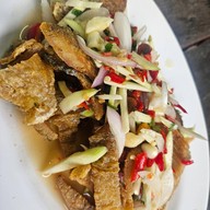 เมนูของร้าน ข้าวต้มหัวปลา (เจ้าเก่าจากตลาดนางลิ้นจี่)