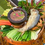 ไทแท้ ริมน้ำ เจ้าพระยา - Authentic Thai Cuisine Chaophraya Riverside