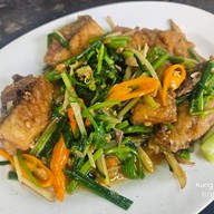 เมนูของร้าน ข้าวต้มหัวปลา (เจ้าเก่าจากตลาดนางลิ้นจี่)