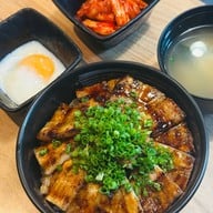 โอฮาชิ ข้าวหน้าหมูย่างถ่าน อารีย์