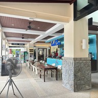 สปริงฟิลด์ วิลเลจ กอล์ฟ แอนด์ สปา