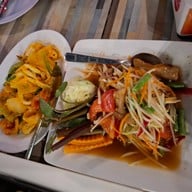 ร้านโอยั๊วะริเวอร์เทอเรส สะพานพระราม7