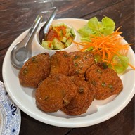 ร้านอาหารยุ้งข้าว