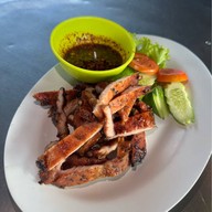 ร้านริมเขื่อน ซีฟู้ด (ร้านกลาง)เจ้าเก่าเท่านั้น สมุทรปราการ