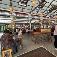 เจ๊เล็ก ไก่สับ ตลาดทรัพย์สิน (ท่าไข่)