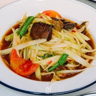 ฅนช่างยำ by กั้งบ้านเพ สาขาทองหล่อ ทองหล่อ ซอย 13