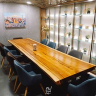 ฅนช่างยำ by กั้งบ้านเพ สาขาทองหล่อ ทองหล่อ ซอย 13