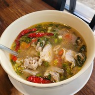 ส้มตำนิมมาน-สุขเกษม