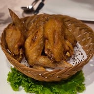 Raya Restaurant & wine bistro / Raya Coffee