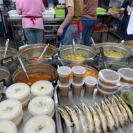 ก๋วยเตี๋ยวตำลึงนายอ้วน บางขุนนนท์ นายอ้วน บางขุนนนท์