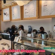 Ratchaburi Dairy Farm Café แฟลกชิปสโตร์