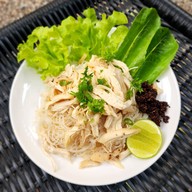 ส้มตำนิมมาน-สุขเกษม