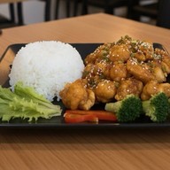 ไก่ทอดซอสฉ่ำๆจุใจ