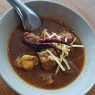 ต๊ะต่อนยอน อาหารเหนือ นวลจันทร์