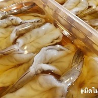 กุ้งแช่น้ำปลา by มิดไมล์ทะเลเดือด กุ้งแช่น้ำปลา by มิดไมล์ทะเลเดือด