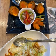 สะหวา Sawa Restaurant