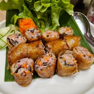 ครัวเมืองเว้ ลาว ญวน โรบินสัน ราชพฤกษ์