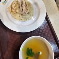 Lotus's Eatery แม็คโคร สาทร