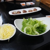 เมนูของร้าน Bánh Ướt Ban Mê Giang Vương Tôn Thất Tùng