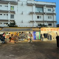 กาดหน้ามอ