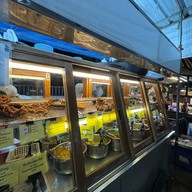 ดี หมูทอด