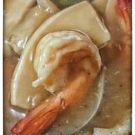 จุฬาหูฉลาม สาขาBTS. โพนิมิตร