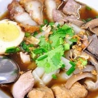 ข้าวขาหมูอาหารตามสั่ง สาย2 byเจ๊นา