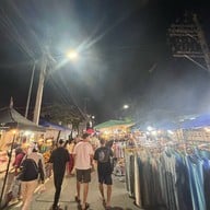 ถนนคนเดินท่าแพ