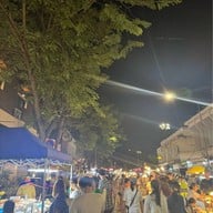 ถนนคนเดินท่าแพ