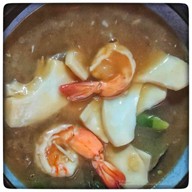 จุฬาหูฉลาม สาขาBTS. โพนิมิตร