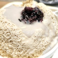 Cheevit Cheeva Siam Square One