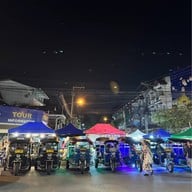 ถนนคนเดินท่าแพ