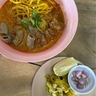 ข้าวซอยแม่มณี 2