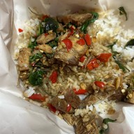 อาหารตามสั่ง ซอยลือชา