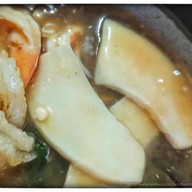 จุฬาหูฉลาม สาขาBTS. โพนิมิตร