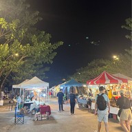 ถนนคนเดินนิมมานซอย 6