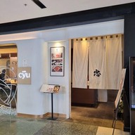 CYU ROLL & SHY SHI BAR Central World