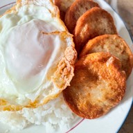 เมนูของร้าน Happy Egg Breakfast