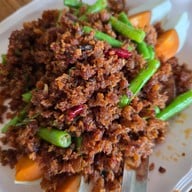 ร่มไม้ริมนา พุทธมณฑลสาย5