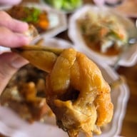 ร่มไม้ริมนา พุทธมณฑลสาย5