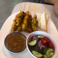 ลุงหวังกะเพราพ่นไฟ สาขาเมืองทอง