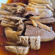 ร่มไม้ริมนา พุทธมณฑลสาย5