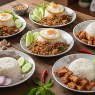 ล้าน ลำแต๊แต๊ ( ข้าวปลาแกะ & กะเพราโคตรเด็ด อร่อยแสงออกปาก )