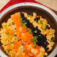 CUTTS Thonglor เอกมัย