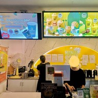 หน้าร้าน แมงโก้ ซัน บีทีเอสพร้อมพงษ์ ทางออก4