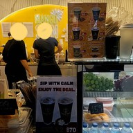 บรรยากาศ แมงโก้ ซัน บีทีเอสพร้อมพงษ์ ทางออก4