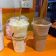 Medium Milk (มีเดียมนมสด)