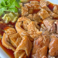 ข้าวขาหมูเกรียงไกร