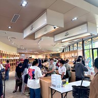 Kaew Boutique (แก้วบูทีค) The Circle