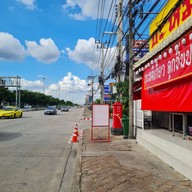 หน้าร้าน บะหมี่60ปี บะหมี่ 60 ปี ถนนกาญจนา